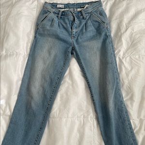 Gap jeans with pleats